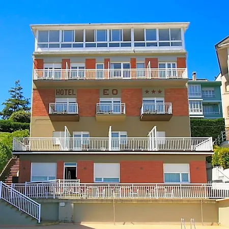 Hotel Eo 3*